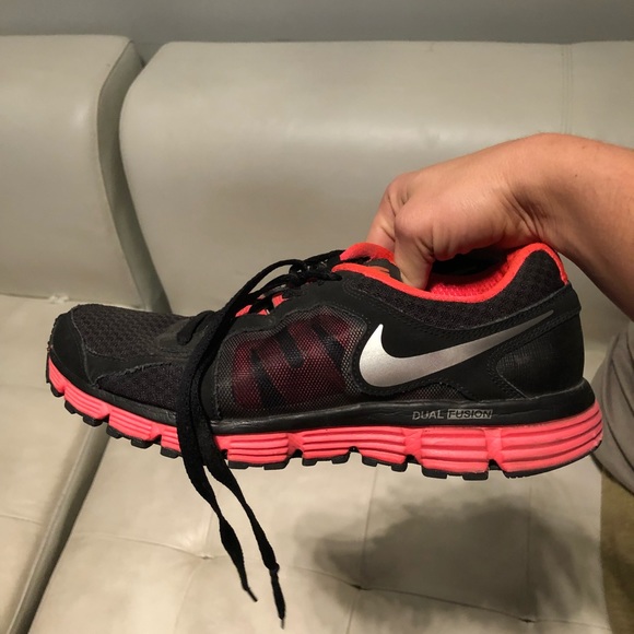 parte superior Light wear Fresh tread Nike air max size 8 parte superior Light wear Fresh tread Nike air max size 8